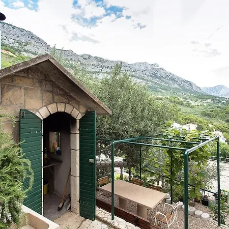 Apartmenthouse * Brela