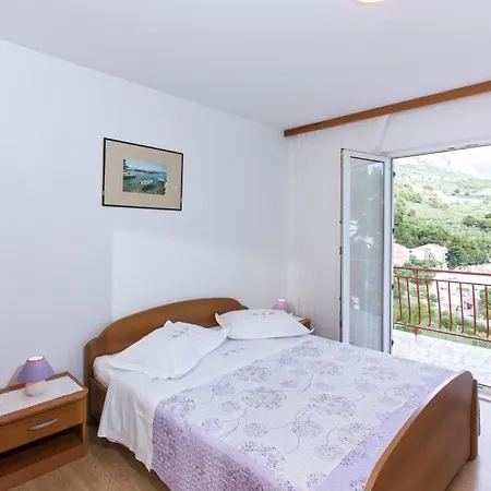 Apartmenthouse Apartment *