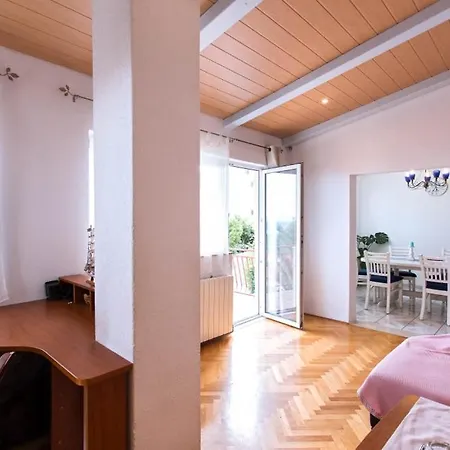 Apartment Apartmenthouse