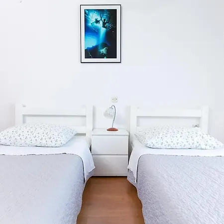 Apartment Apartmenthouse Brela